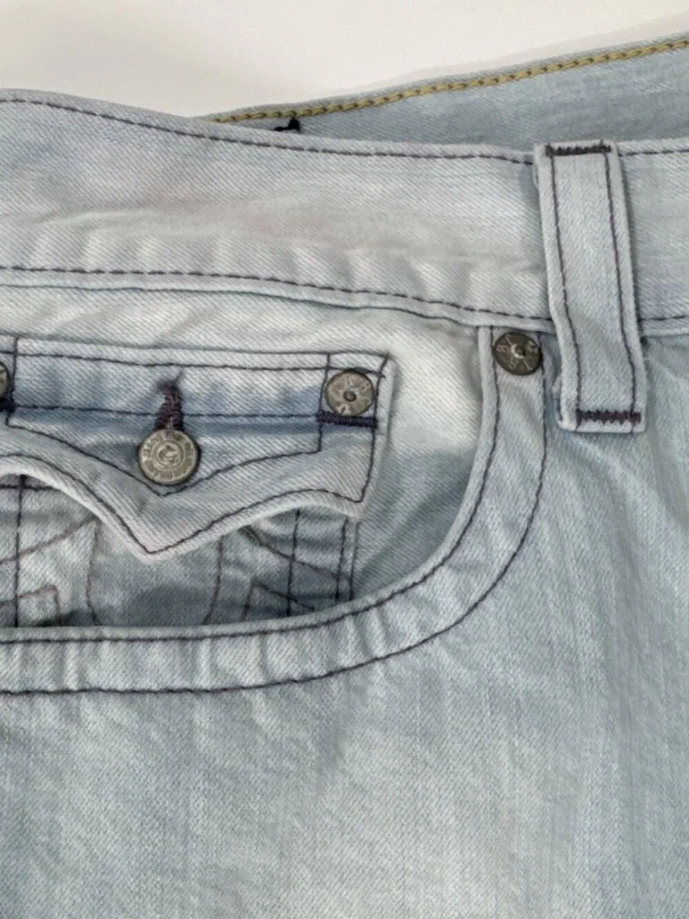True Religion Jeans Mens 38x34 Ricky Light Blue Denim Distressed Flap Pockets